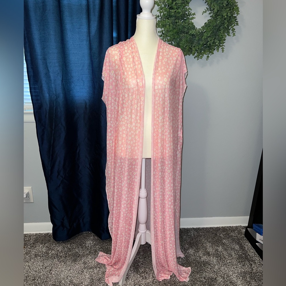 Pink Lily- ankle length kimono.